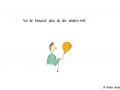 Comicfigur, die einen Luftballon mit Gesicht hält und anguckt - Copyright: Annika Baacke